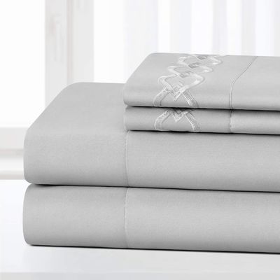 90gm Folhas bordadas Conjunto padrão sólido Extra suave resistente a rugas e desvanecimento 4PCS