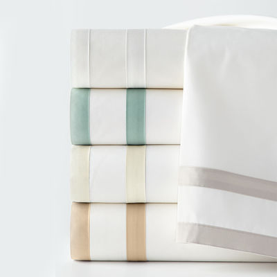 Lençol de cama mais barato 100% poliéster microfibra renda hem lençol de casamento de luxo conjunto 3/4pcs